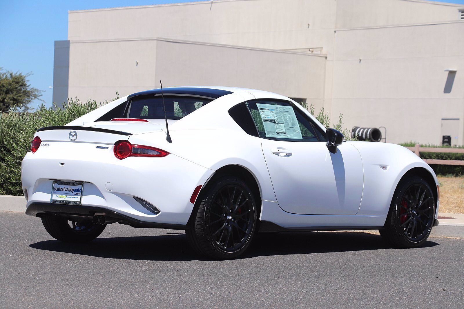 new-2020-mazda-mx-5-miata-rf-club-convertible-in-modesto-m10351